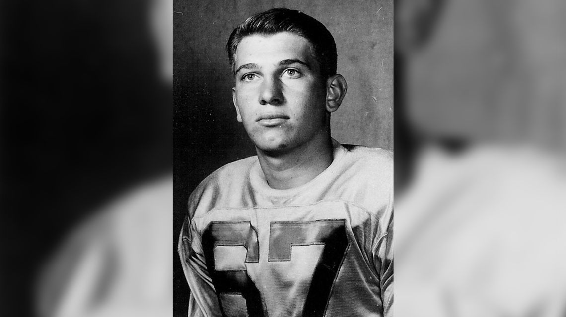 Doug Eggers, South Dakota football star, will have to wait a year for his latest hall of fame induction