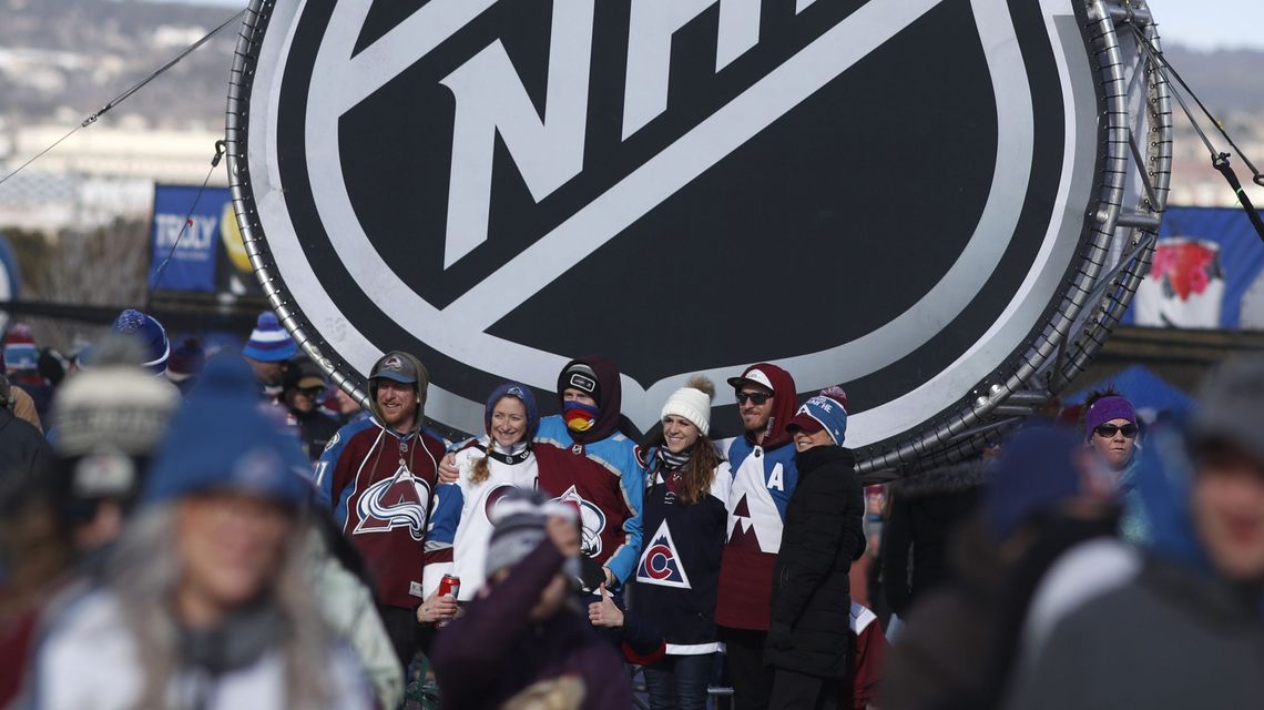 NHL’s focus shifts to Canadian cities as possible hubs