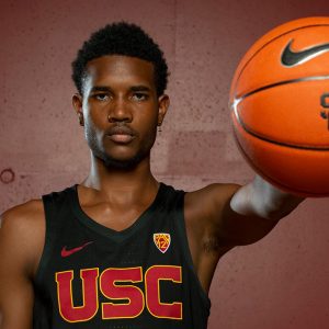 No. 3 recruit Evan Mobley to join family at USC: ‘A generational talent’