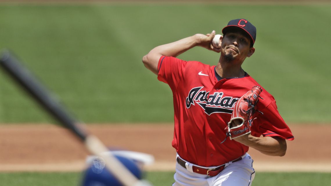Indians’ Carrasco wins first start since leukemia diagnosis