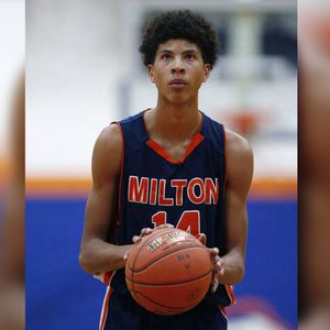 Milton Academy’s Casey Simmons finds home at Northwestern