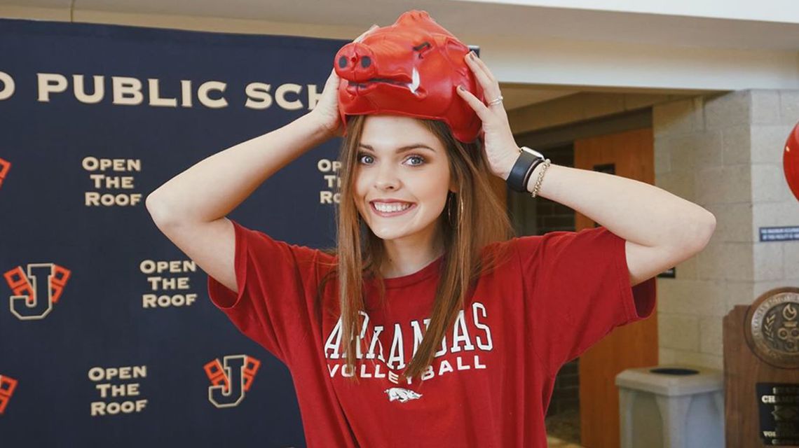 Two-time Gatorade Arkansas Volleyball Player of the Year continuing family tradition of being a Razorback