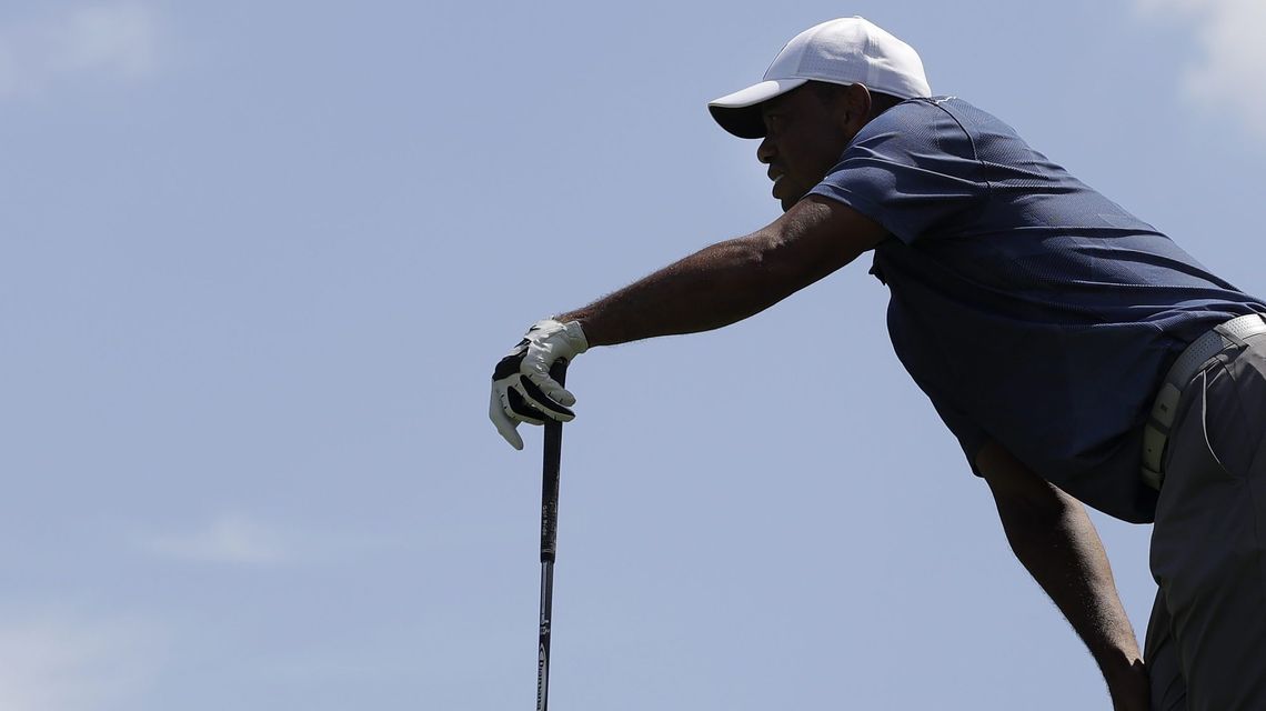 Big finish for Woods with hopes of making cut at Memorial