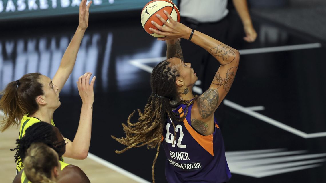 Brittney Griner leaves bubble for personal reasons