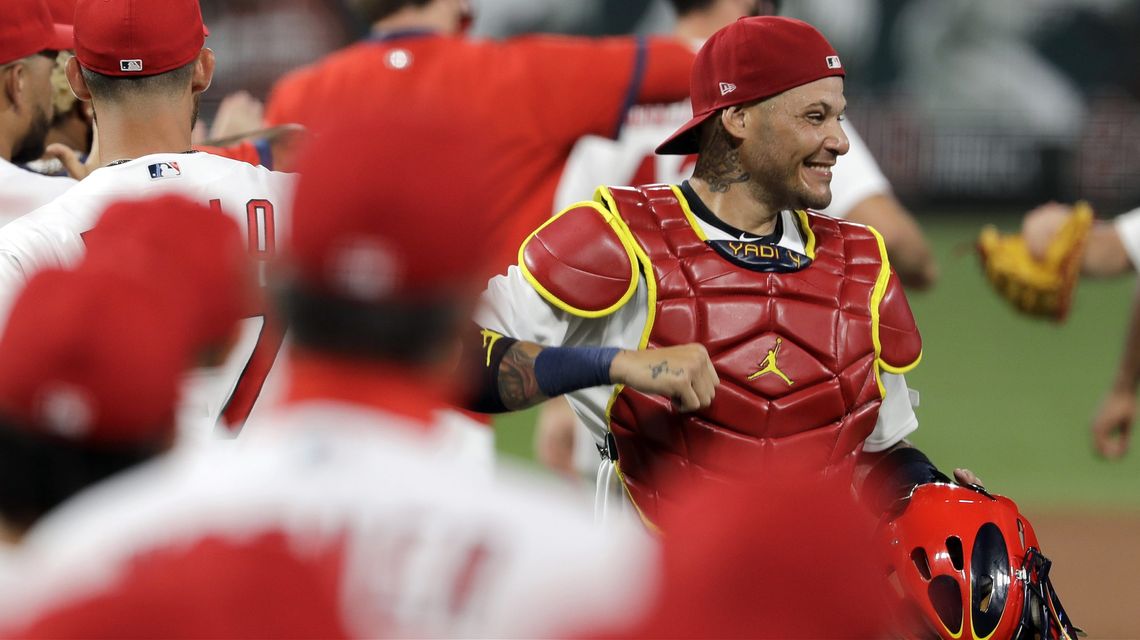 Cards’ Yadier Molina says he tested positive for COVID-19