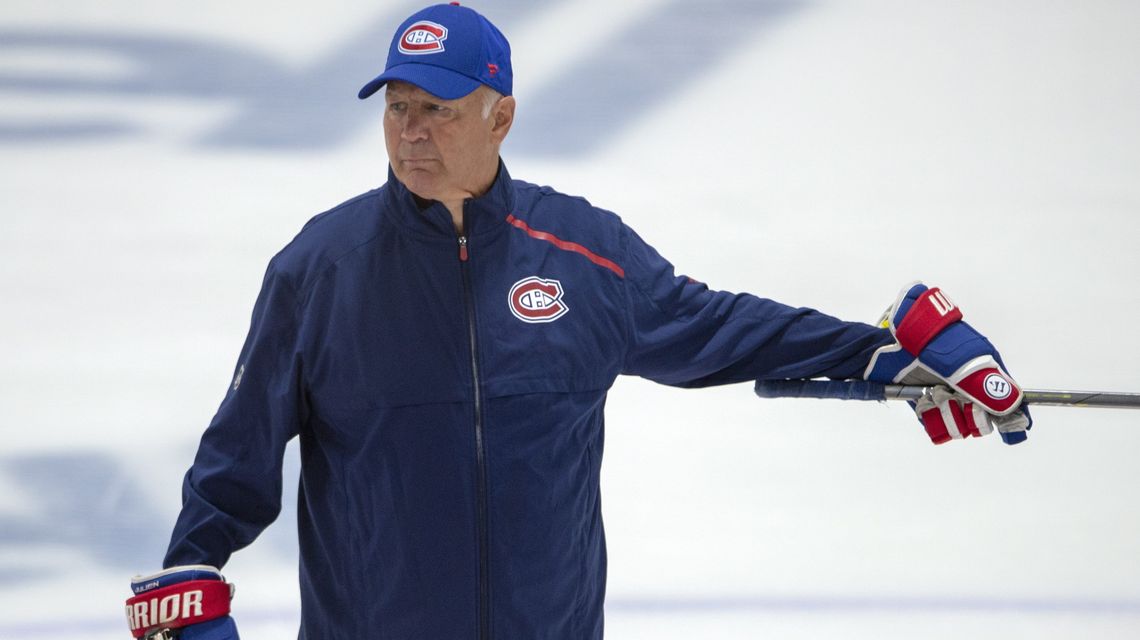 Canadiens coach Claude Julien hospitalized with chest pains