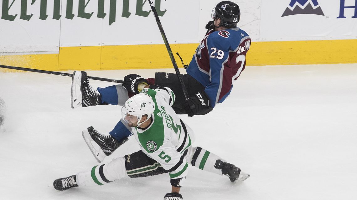 Avalanche, Flyers look to avoid deep series holes