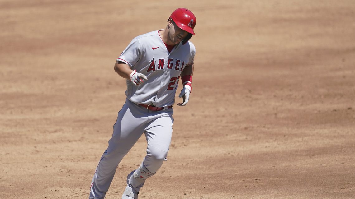 Baby Trout: Angels’ Mike, Jessica Trout welcome first child