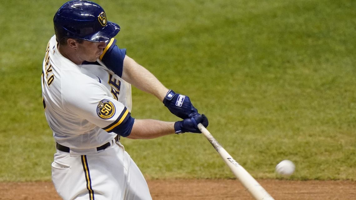 Gyorko’s blast helps Brewers rally to beat Twins 6-4