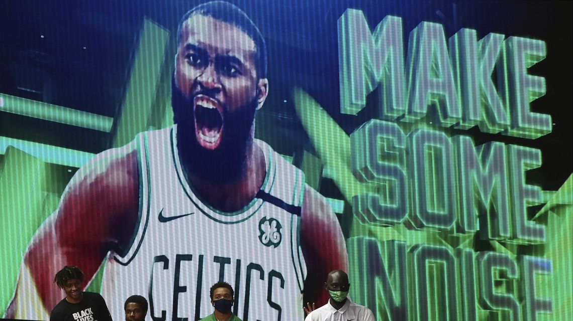 Hayward scores 31 as Celtics edge Magic 122-119 in OT