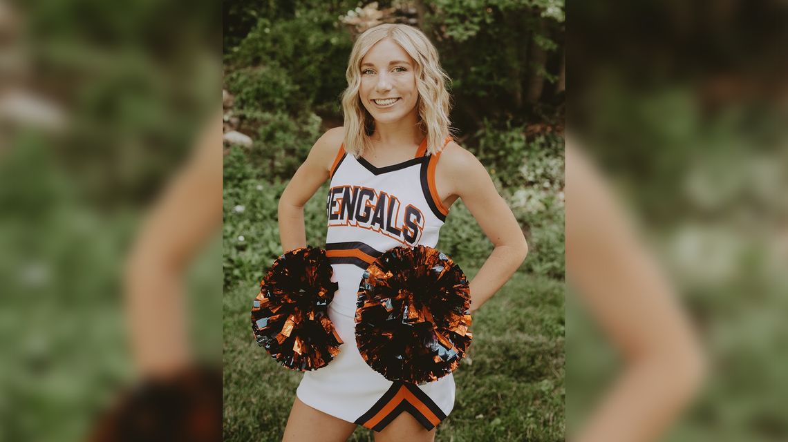 High school cheer captain performs CPR and saves classmate‘s life