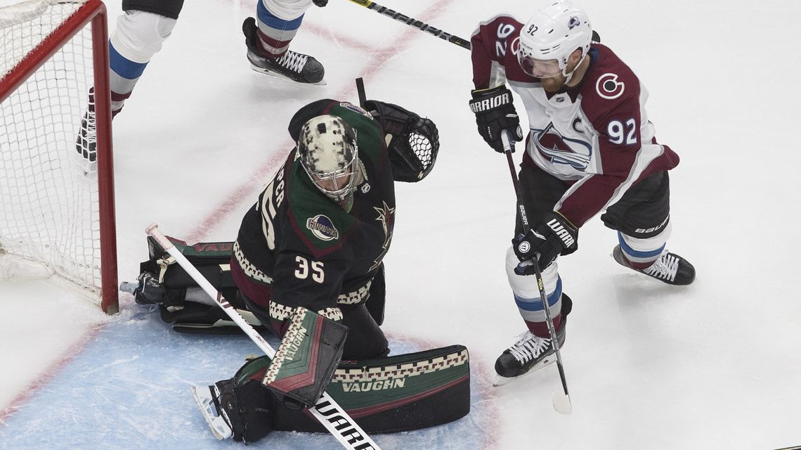 Avalanche aiming to distract Coyotes’ Kuemper more in Game 4