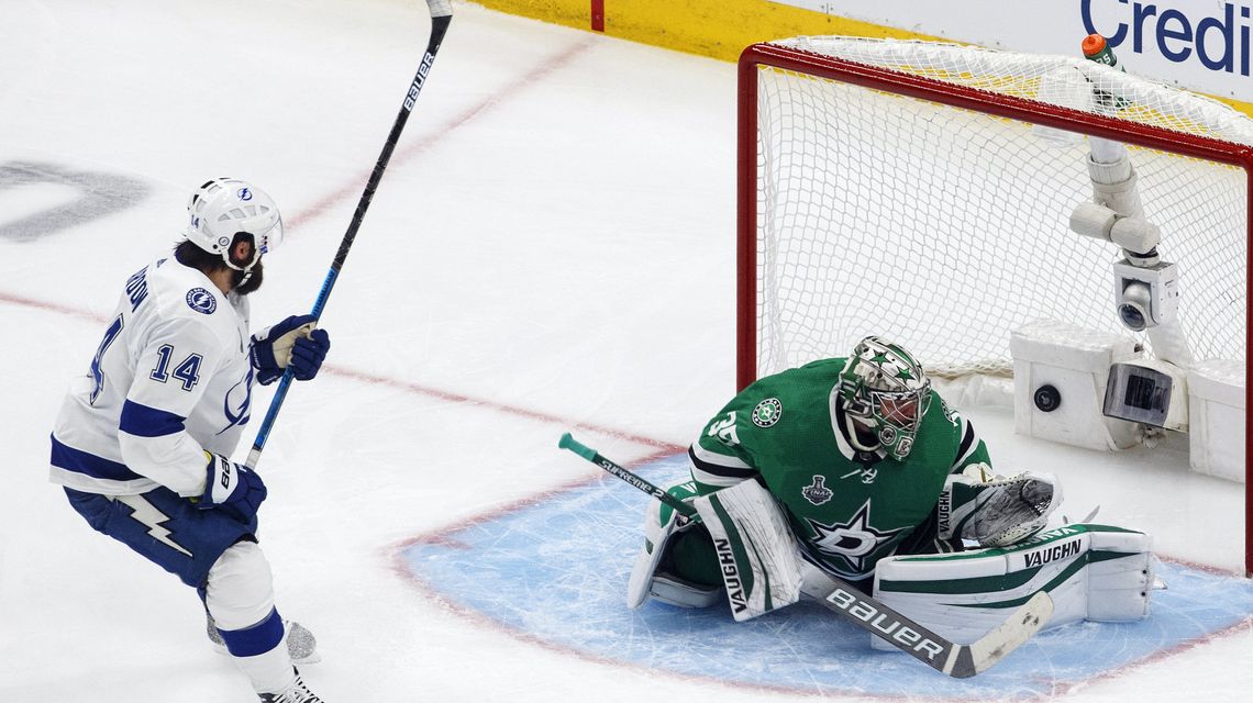Not 1 for aged: Stars come up short of Stanley Cup title