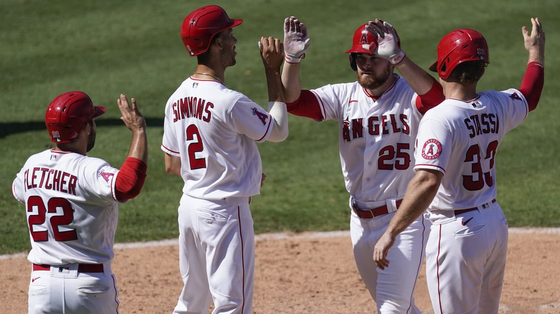Jared Walsh’s 1st grand slam powers Angels past Rangers, 8-5