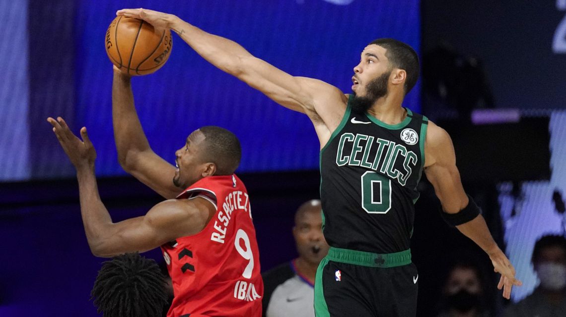 Celtics roll in Game 5, take 3-2 series lead on Raptors