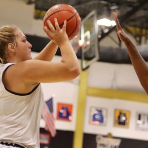 USC Upstate adds West Virginia talent, Roberts, to 2021 women’s basketball recruiting class