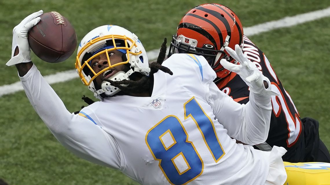 Burrow runs for TD but Chargers rally 16-13 over Bengals