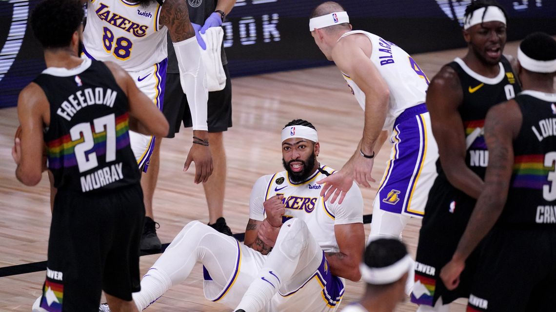 Lakers try to regain control vs confident Nuggets in Game 4