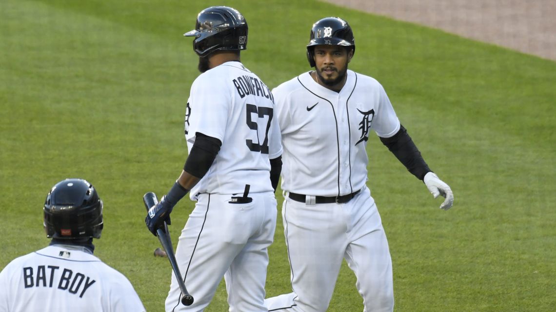 Tigers beat Indians 5-2 after Gardenhire’s retirement