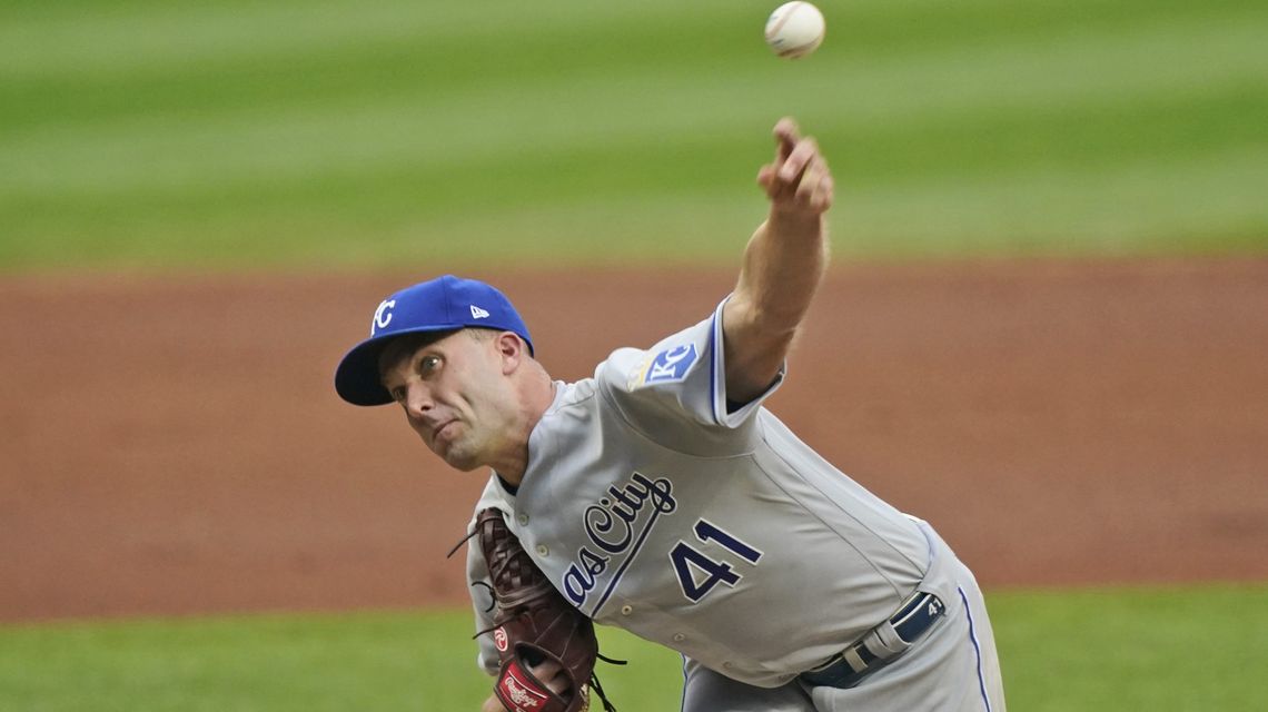 Duffy pitches Royals to 3-0 win over Indians