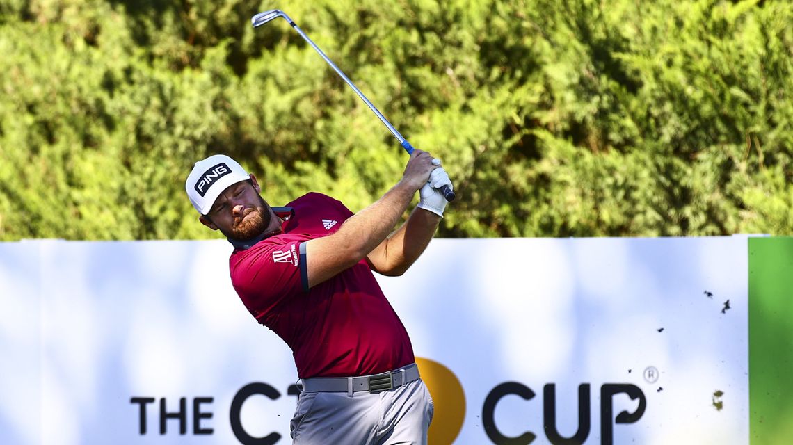 Hatton copes with jet lag to lead CJ Cup at Shadow Creek