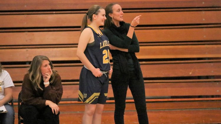 Amber Peterson named head coach of Lakeland’s women’s basketball team