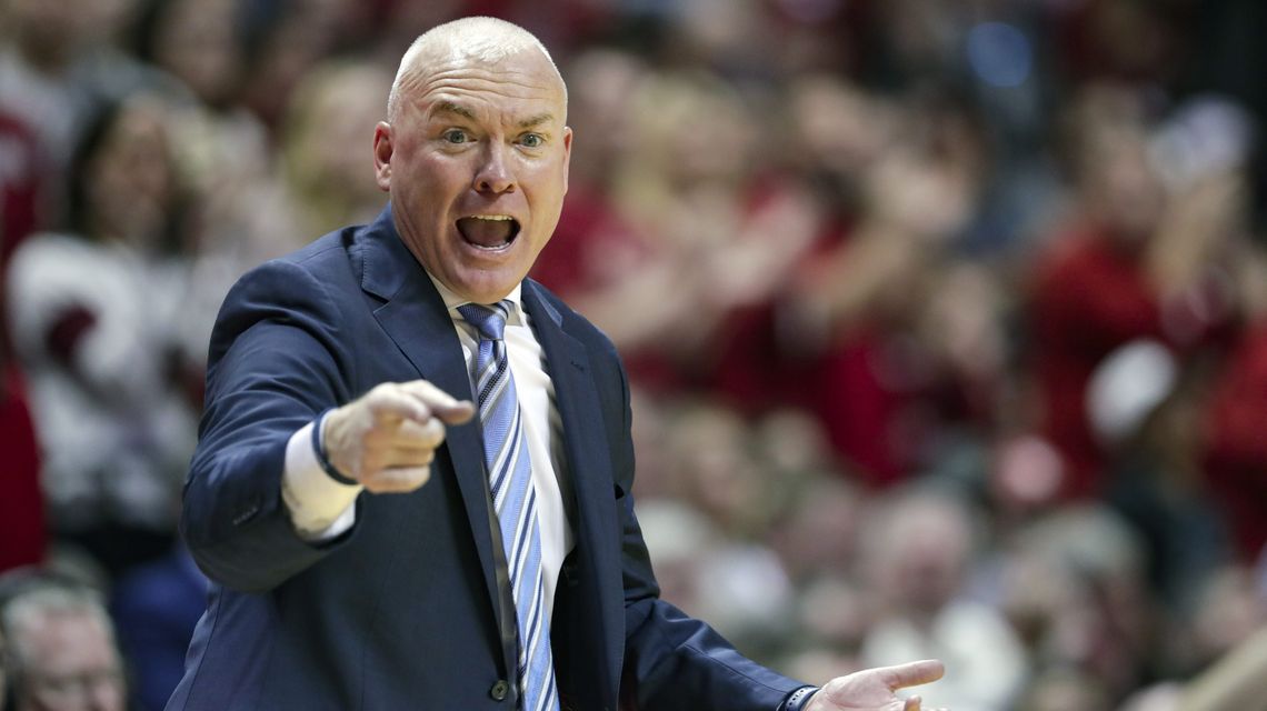 Penn State coach Pat Chambers resigns after investigation
