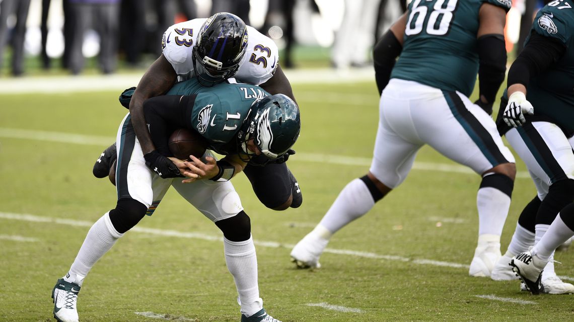 Despite 1 win each, Eagles, Giants have first place in sight
