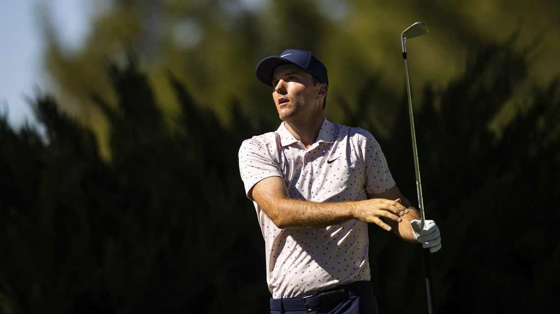 Russell Henley with 67 soars to 3-shot lead at Shadow Creek