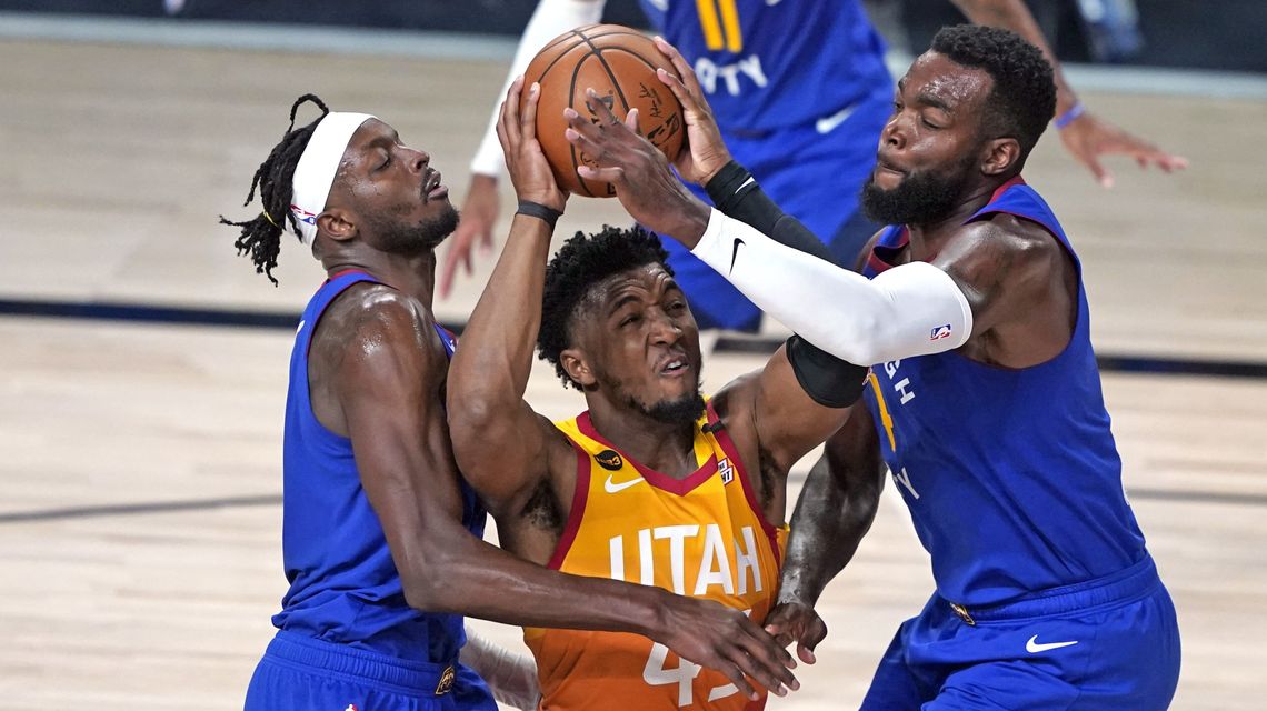 Amid pandemic, NBA gives teams health protocols for season