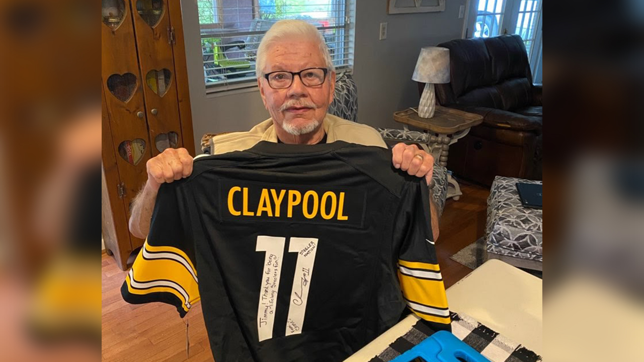 Steelers WR Claypool touching the lives of fans