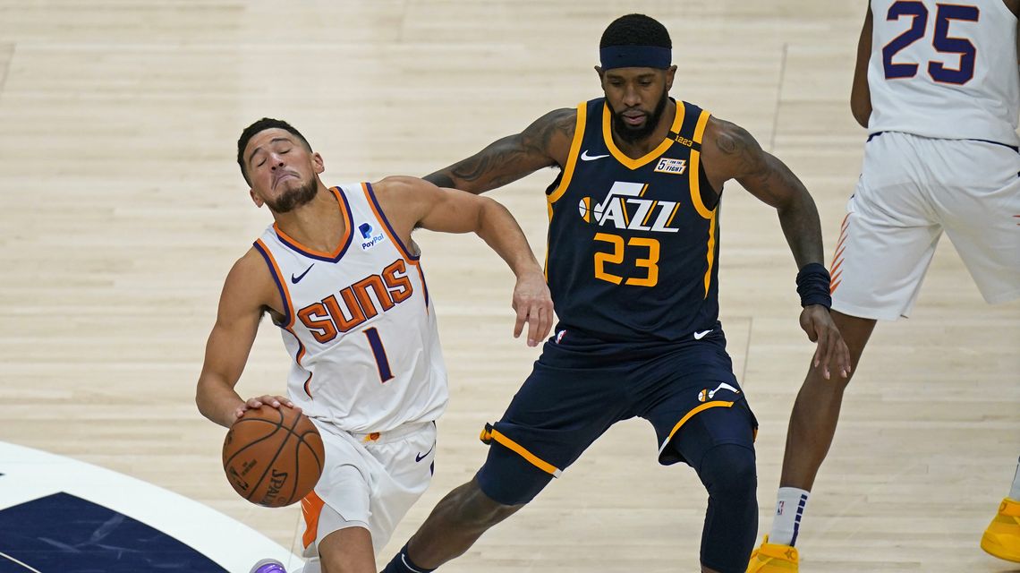 Booker scores 25, Suns overwhelm Jazz for 106-95 victory