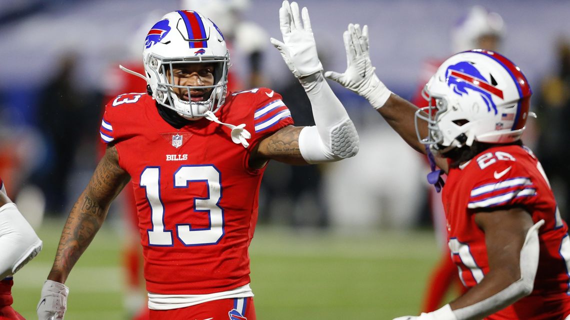 Bills improve to 10-3 with 26-15 win over sloppy Steelers