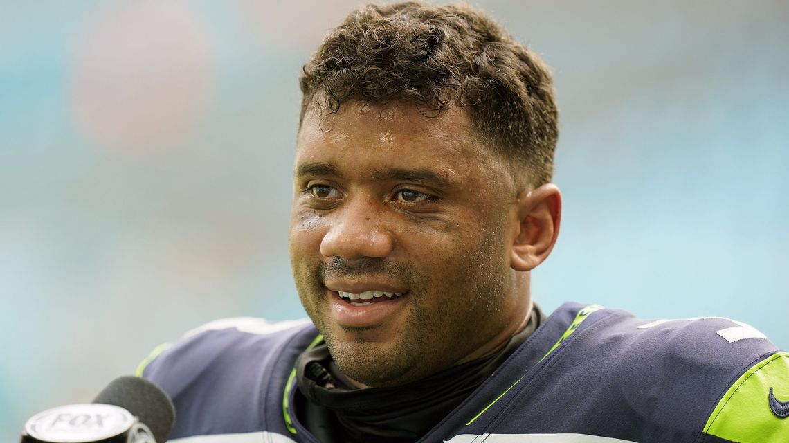 Russell Wilson, Travis Kelce among NFL Man of Year nominees BVM Sports