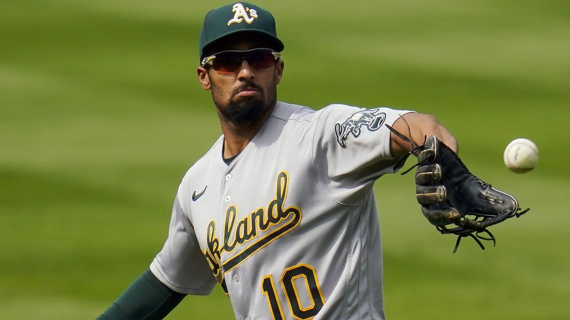AP source: Semien, Blue Jays agree to $18M, 1-year contract