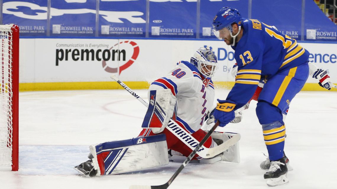 Eichel’s 2nd period goal lifts Sabres over Rangers 3-2