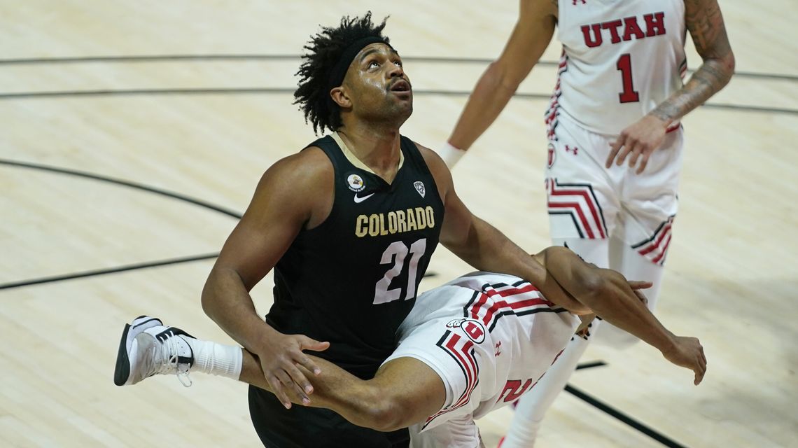 Colorado tops Utah behind double-doubles by Schwartz, Walker