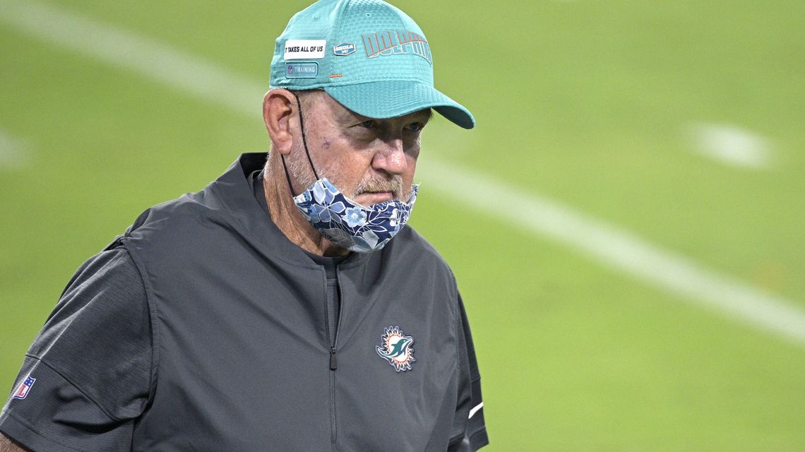 Chan Gailey resigns as Dolphins’ offensive coordinator