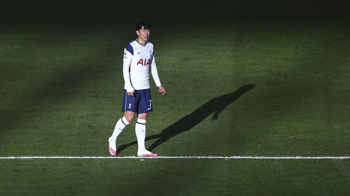 Son’s 100th goal in Spurs victory; Arsenal wins 3rd straight
