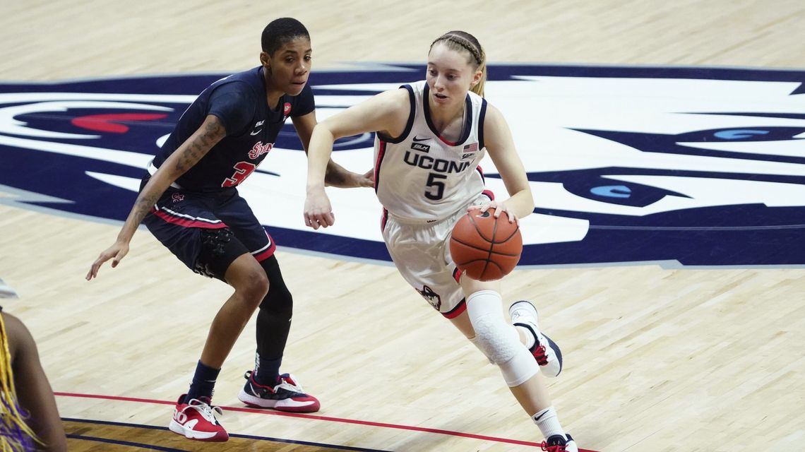 Paige Bueckers shoots UConn to 94-62 win over St. John’s