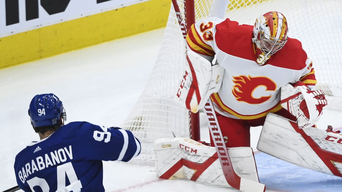David Rittich, Flames blank NHL-leading Maple Leafs 3-0