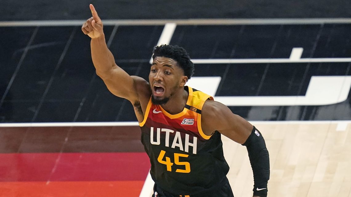 Jazz beat Heat 112-94 for seventh straight victory