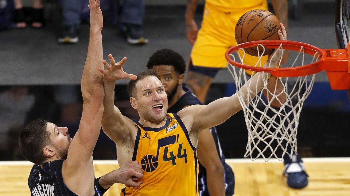 NBA-leading Jazz rebound from loss to beat Magic