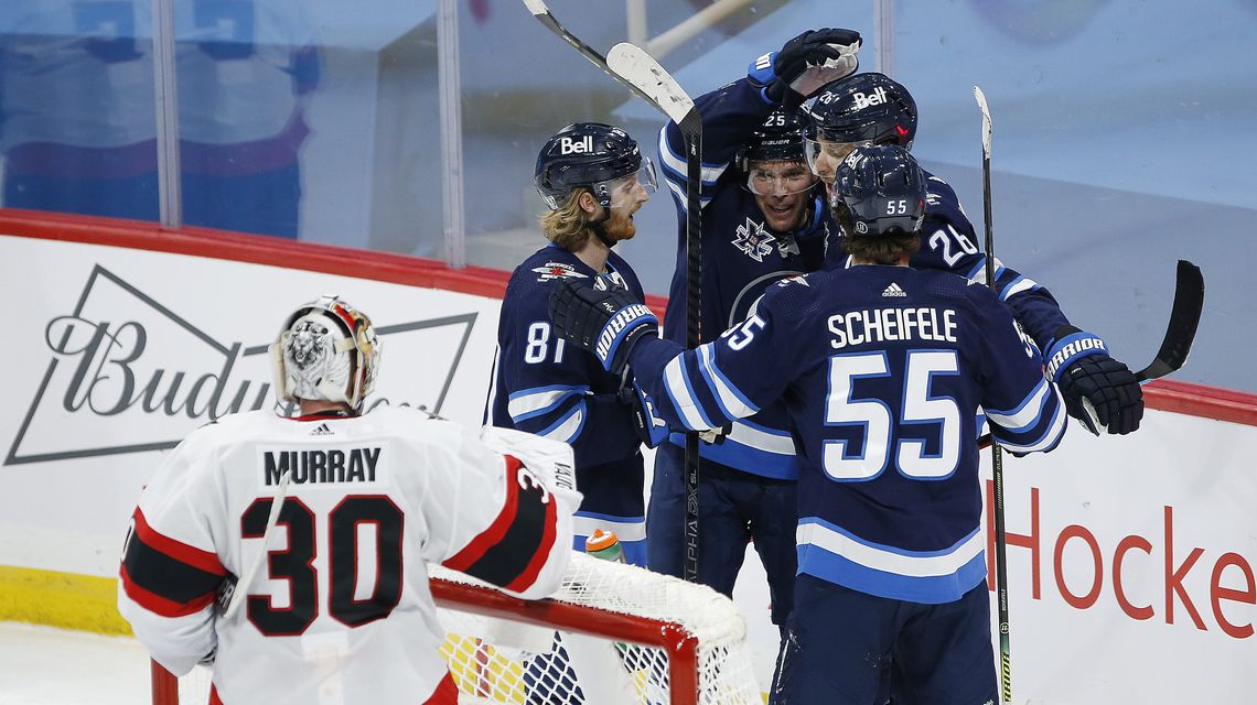 Connor Hellebuyck Makes 41 Saves, Jets Beat Senators 5-1 - BVM Sports