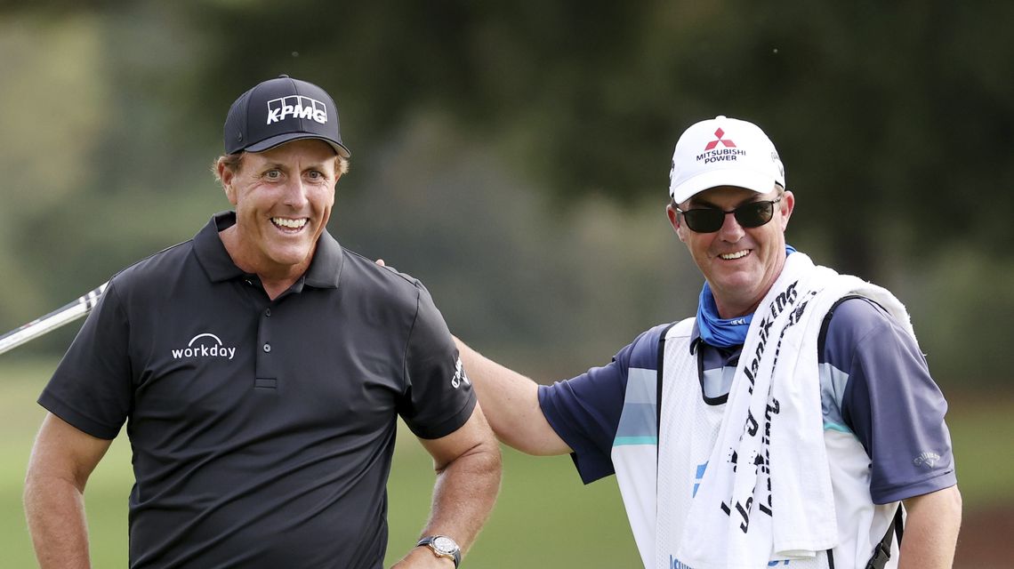 Mickelson eyeing record 3rd straight PGA Tour Champions win