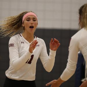 New Mexico State volleyball riding 24-game WAC winning streak