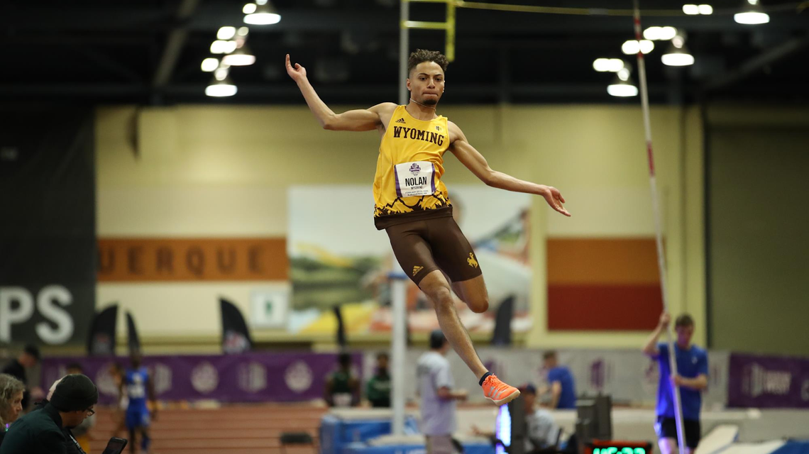 Change in mentality helps Wyoming track and field athlete find success
