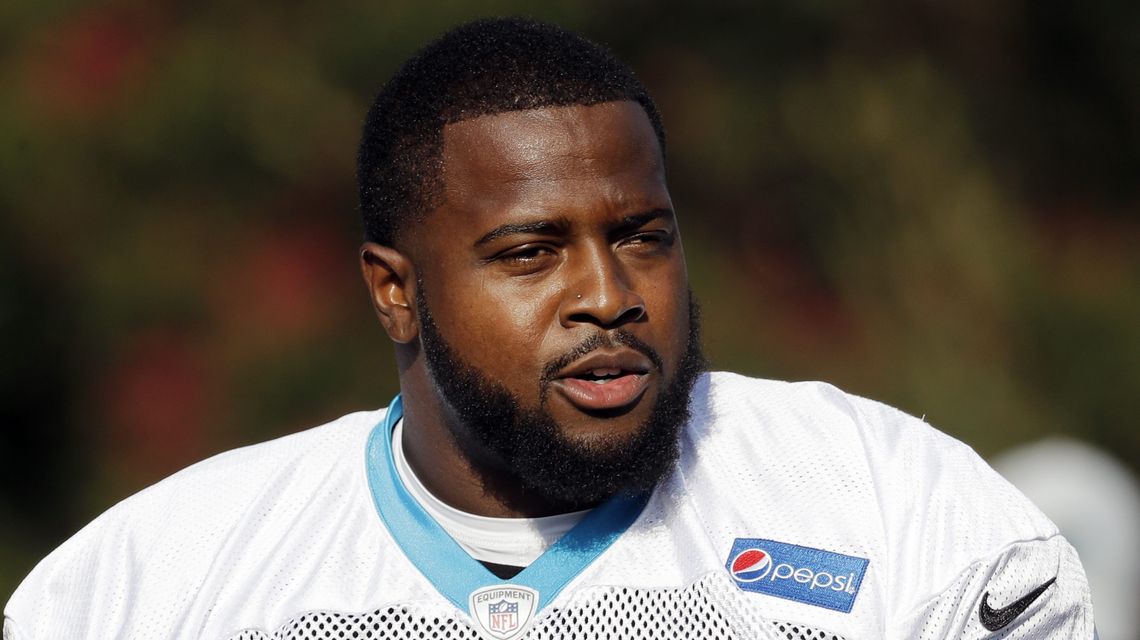 AP source: Panthers to release 2-time Pro Bowl DT Short