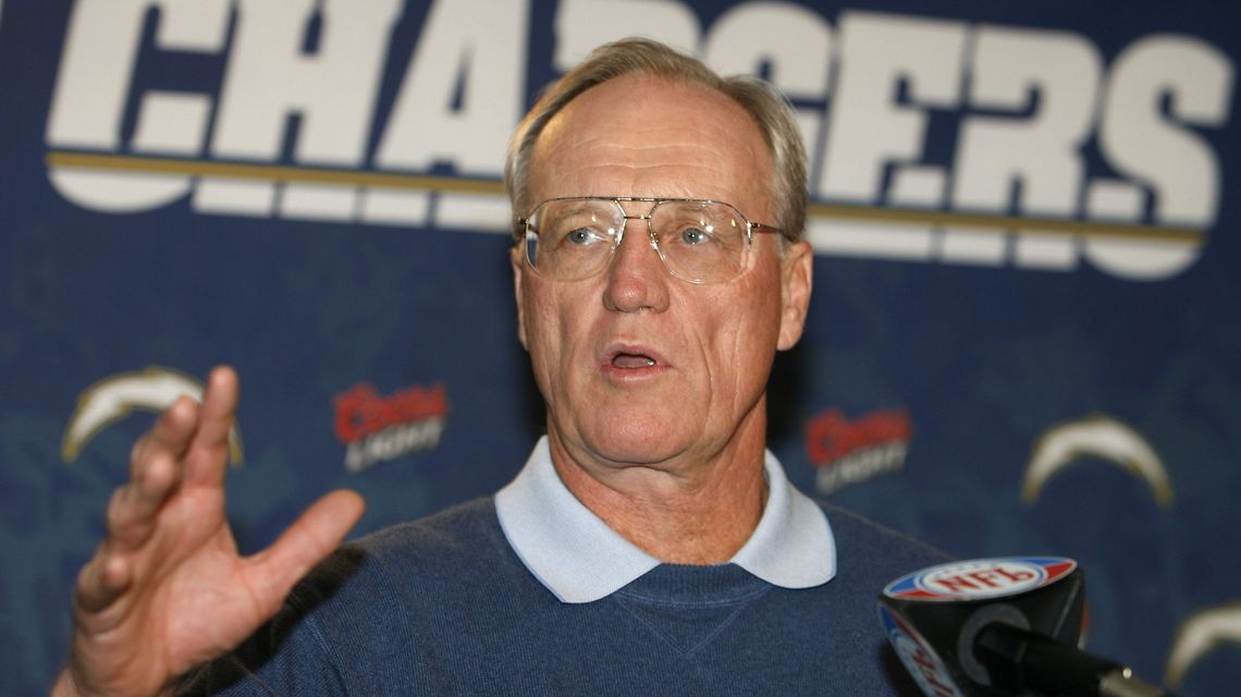 Marty Schottenheimer, NFL coach with 200 wins, dies at 77