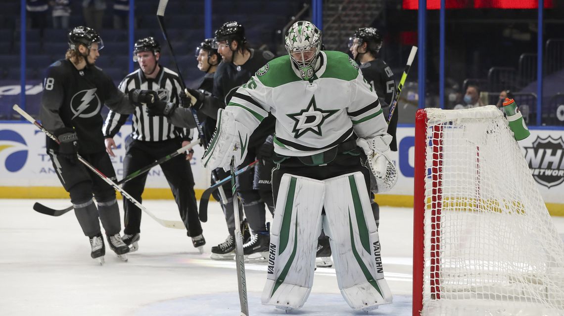 Lightning beat Stars 5-0 in first Stanley Cup rematch